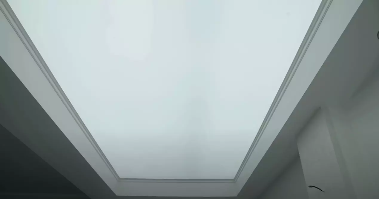 Светопропускаемый натяжной потолок